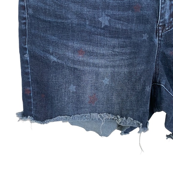 Lane Bryant Denim Star Design Mid Rise Girlfriend Jean Shorts Sz 18 - Picture 3 of 10